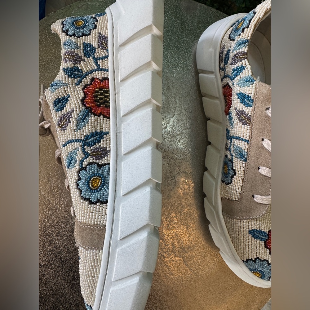 FREE PEOPLE | VIEW FROM THE TOP - SAND fully beaded sneakers - Picture 12 of 14